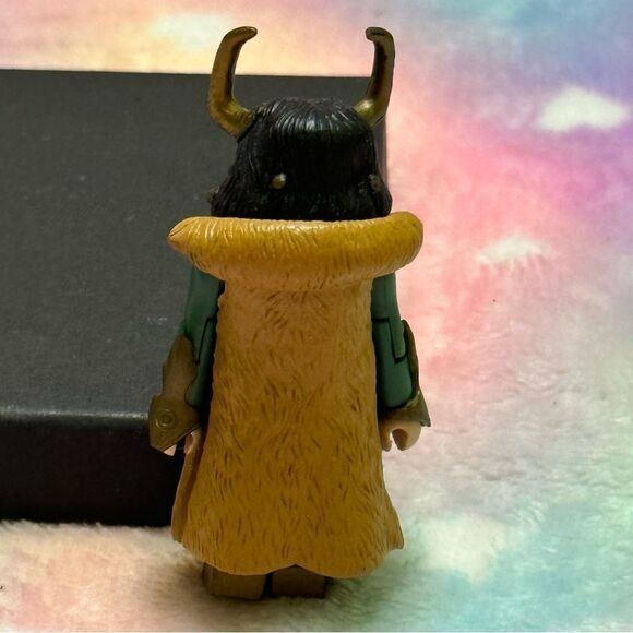 Marvel Lady Loki action figure - Picture 6 of 7